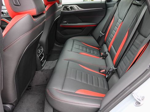 New 2026 BMW i4 eDrive40 RWD image 18