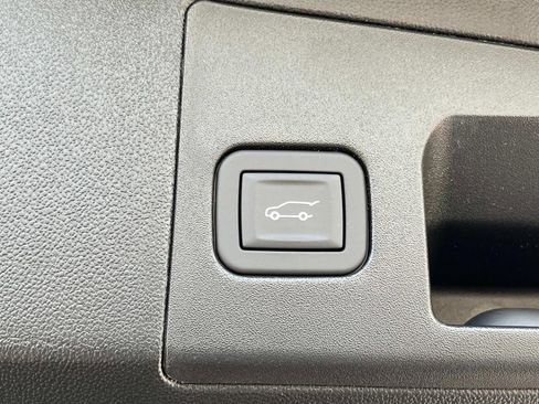 New 2025 Cadillac XT5 Premium Luxury w/ Technology Package image 12