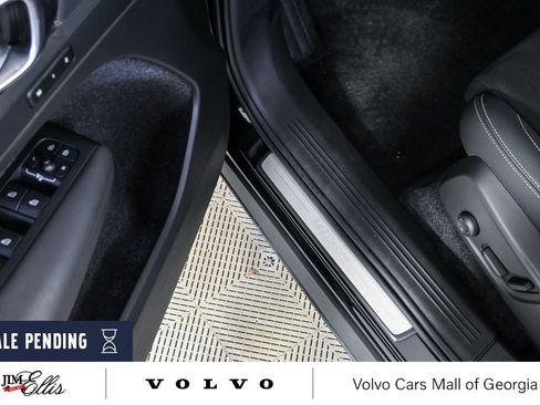 Certified 2024 Volvo XC40 Recharge Plus w/ Protection Package Premier AWD/4WD image 9