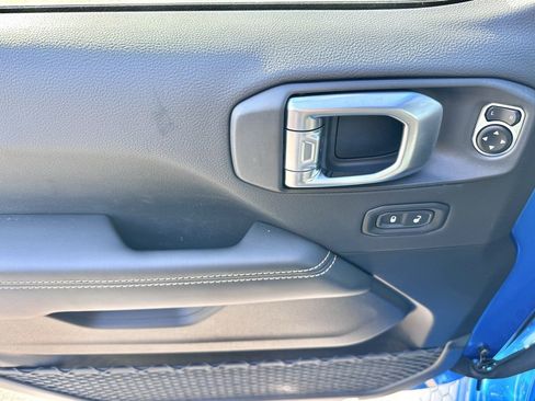 New 2026 Jeep Wrangler Sahara image 9