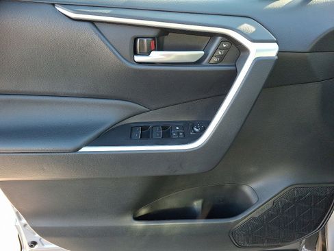 Certified 2025 Toyota RAV4 XLE Premium image 12