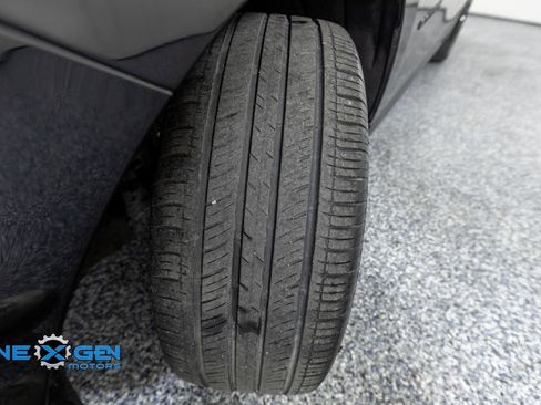 Used 2023 Chevrolet Equinox RS FWD image 40