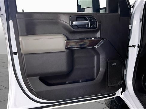 Used 2020 GMC Sierra 3500 SLT AWD/4WD image 20