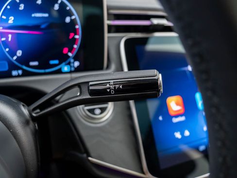 Used 2024 Mercedes-Benz E 350 4MATIC Sedan image 21