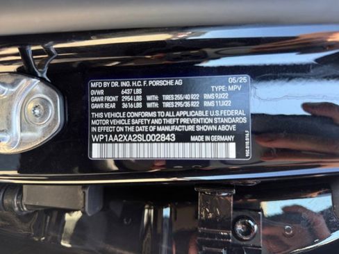Used 2025 Porsche Macan 4 Electric AWD/4WD image 22