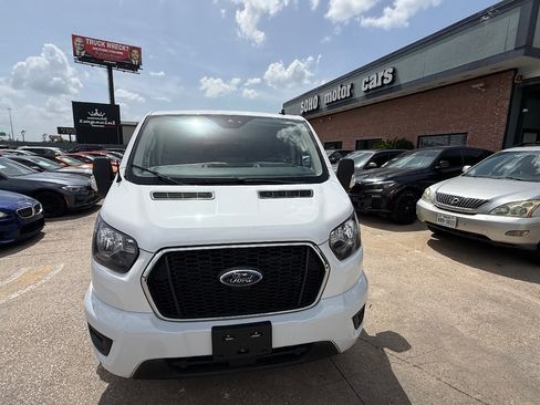 Used 2024 Ford Transit 350 XLT RWD image 9