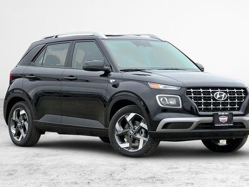 New 2026 Hyundai Venue SEL FWD image 1