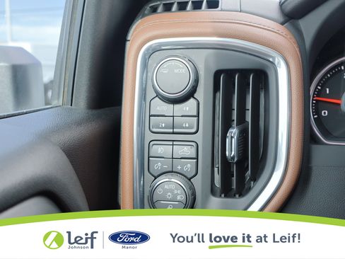 Used 2023 Chevrolet Silverado 2500 High Country w/ Safety Package II image 16