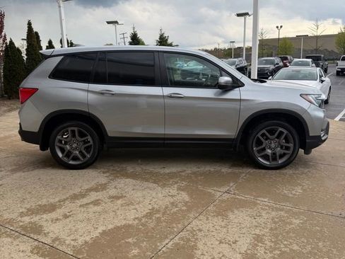 Certified 2023 Honda Passport EX-L image 6