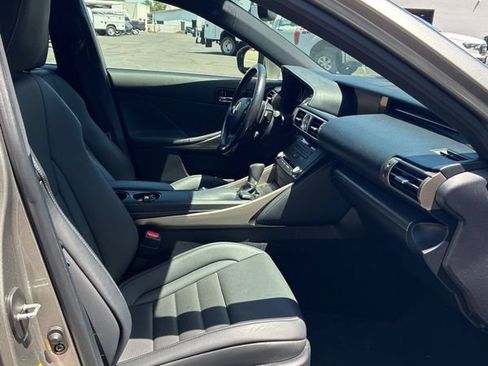 Used 2016 Lexus IS 350 RWD image 5