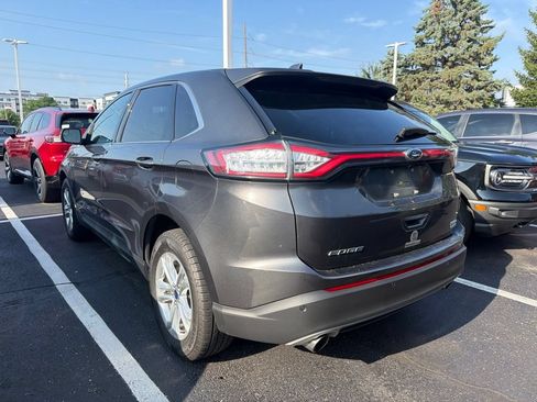 Used 2017 Ford Edge SEL w/ Equipment Group 201A AWD/4WD image 2