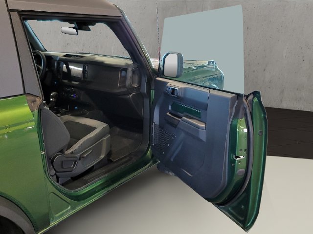 Used 2025 Ford Bronco 2-Door AWD/4WD image 41