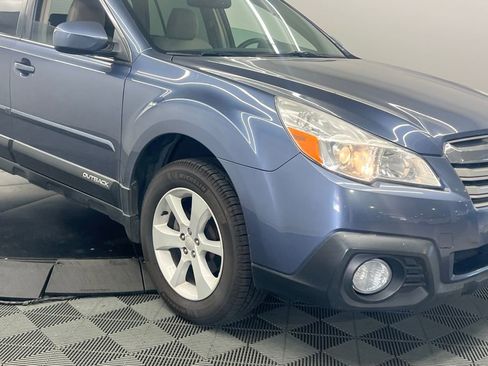 Used 2014 Subaru Outback 2.5i Premium w/ Moonroof Package image 6
