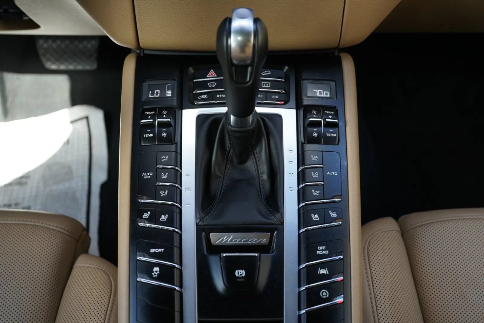 Used 2017 Porsche Macan S AWD/4WD image 52