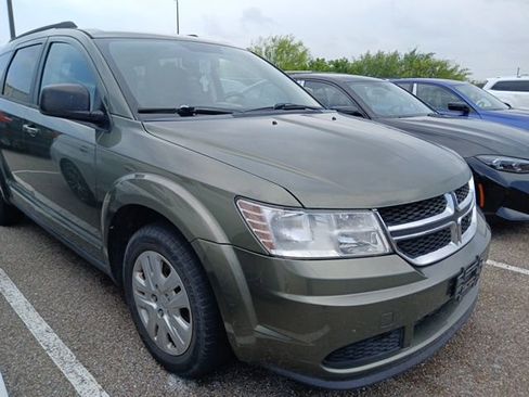 Used 2017 Dodge Journey SE w/ Flexible Seating Group FWD image 5