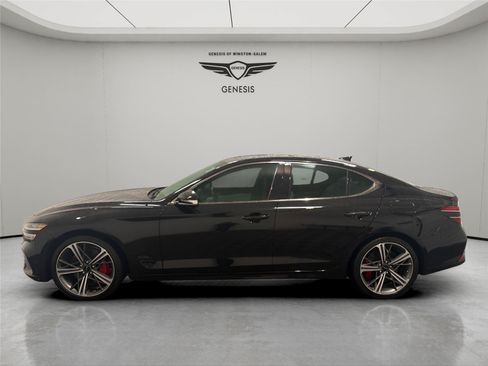 Used 2025 Genesis G70 3.3T Advanced w/ Sport Prestige Package RWD image 2