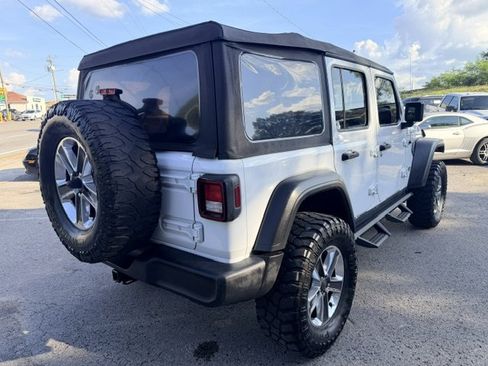 Used 2018 Jeep Wrangler Unlimited Sport AWD/4WD image 5