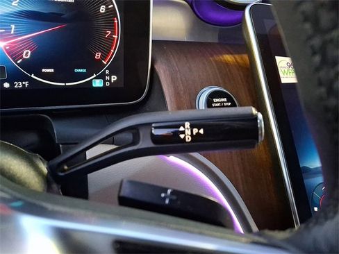 Used 2023 Mercedes-Benz GLC 300 4MATIC image 21