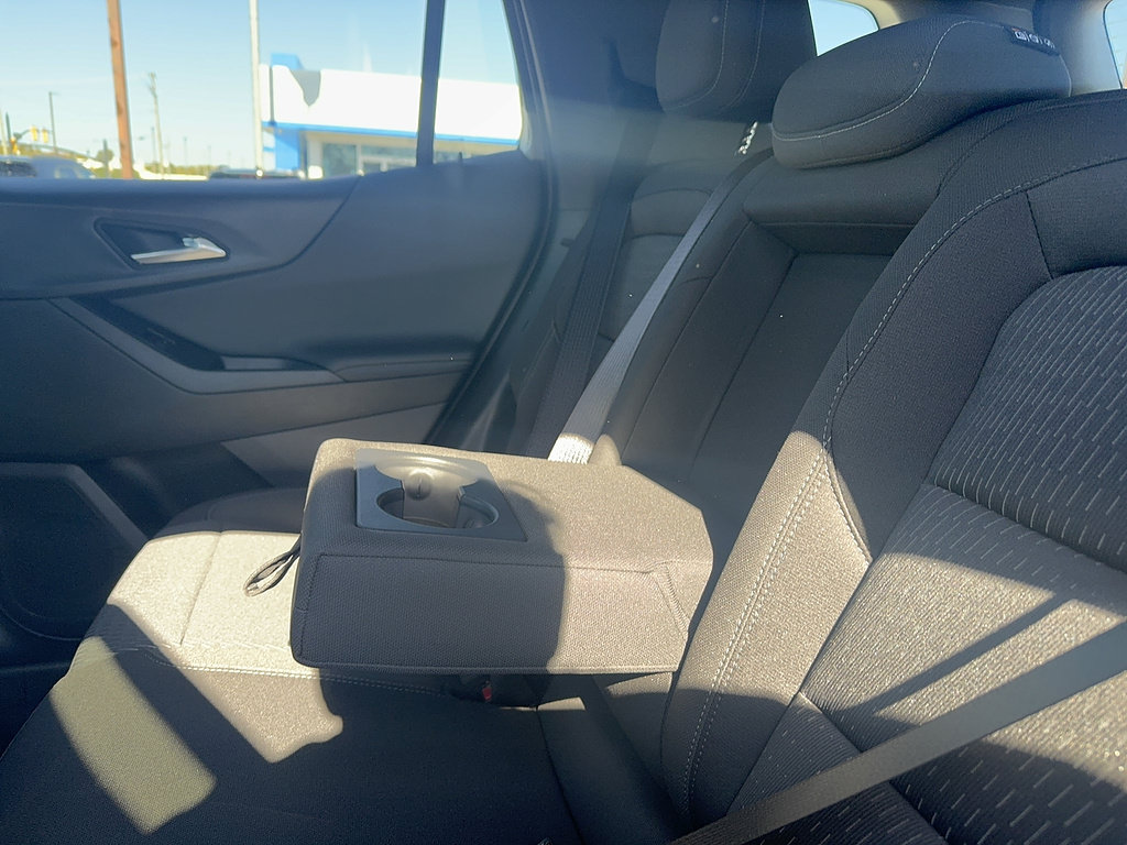 New 2027 Chevrolet Equinox LT AWD/4WD image 13