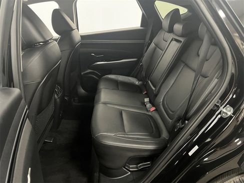 Used 2024 Hyundai Tucson Limited image 12
