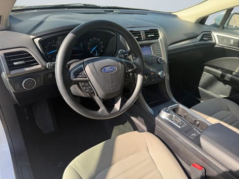 Used 2020 Ford Fusion S image 13