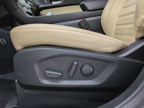 Certified 2022 Ford Edge SEL w/ Convenience Package image 20