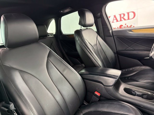 Used 2015 Lincoln MKC FWD w/ Equipment Group 101A Select image 32