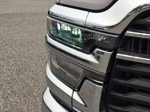 Used 2026 RAM 2500 Big Horn AWD/4WD image 30