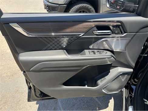 New 2025 GMC Acadia Denali w/ Super Cruise Package image 14