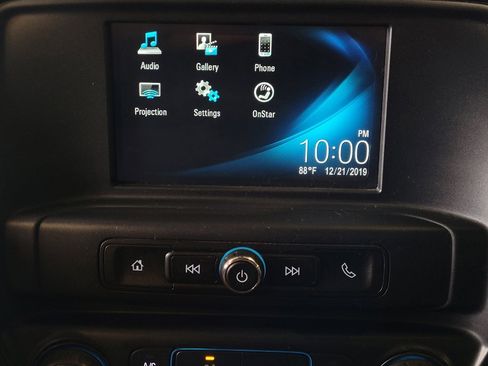 Used 2018 Chevrolet Silverado 1500 Custom w/ Custom Value Package RWD image 25