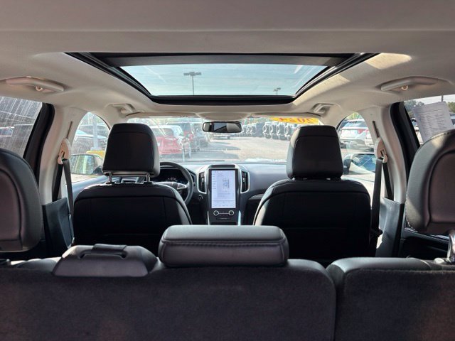 Used 2024 Ford Edge Titanium AWD/4WD image 33