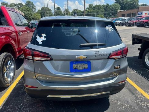 Used 2023 Chevrolet Equinox LT w/ LPO, Floor Liner Package AWD/4WD image 10