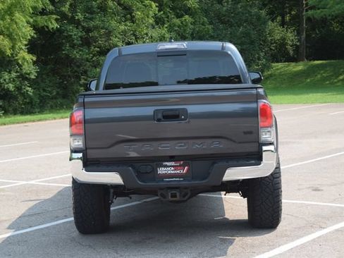 Used 2023 Toyota Tacoma TRD Off-Road AWD/4WD image 24