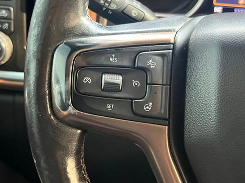 Used 2020 Chevrolet Silverado 1500 High Country w/ Technology Package image 28