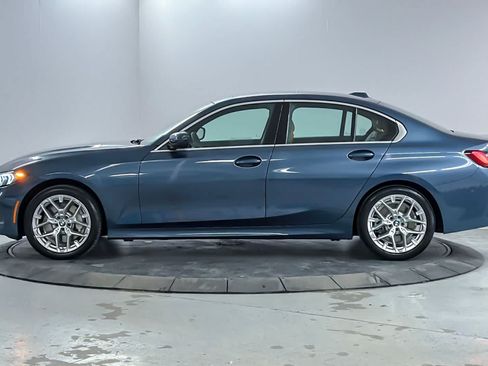 Used 2026 BMW 330i xDrive Sedan w/ Premium Package AWD/4WD image 5