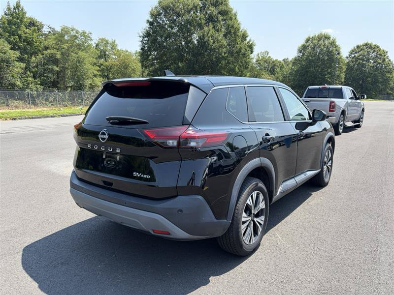 Used 2023 Nissan Rogue SV AWD/4WD image 6