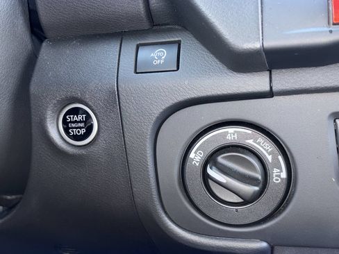 Certified 2025 Nissan Frontier PRO-4X w/ Pro Convenience Package AWD/4WD image 16