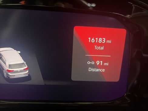 Used 2024 Volkswagen GTI S image 7