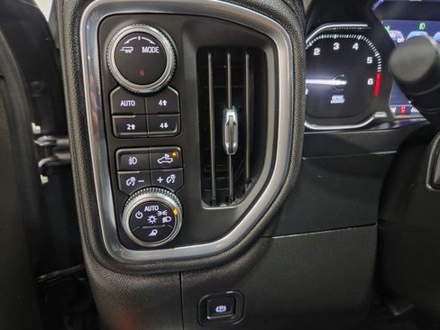 Used 2022 GMC Sierra 1500 Denali w/ Denali Premium Package image 43