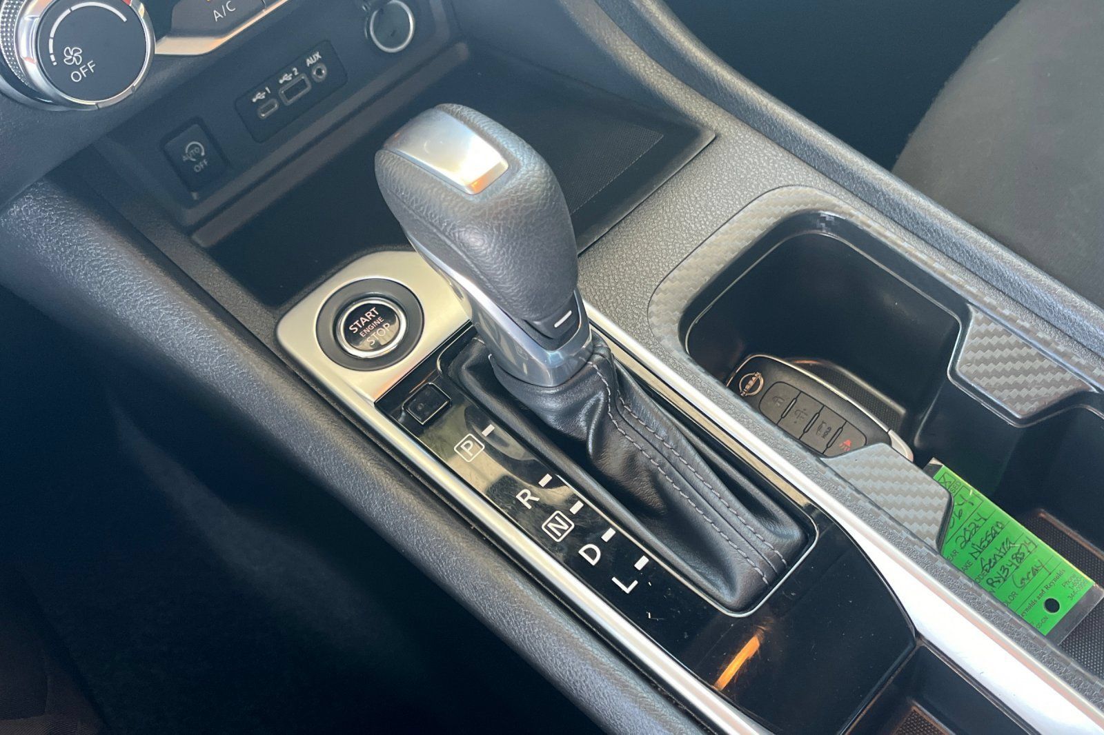 Used 2024 Nissan Sentra SV FWD image 32