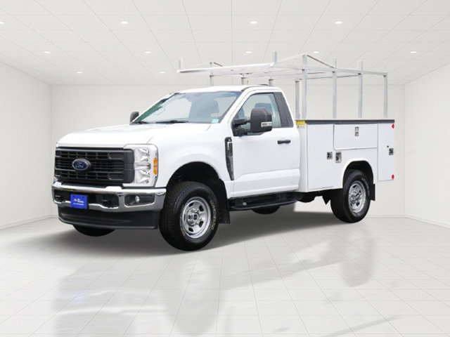 Certified 2023 Ford F350 XL w/ Snow Plow Prep Package AWD/4WD image 3
