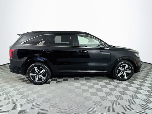 Used 2021 Kia Sorento S w/ Panoramic Sunroof Package FWD image 9