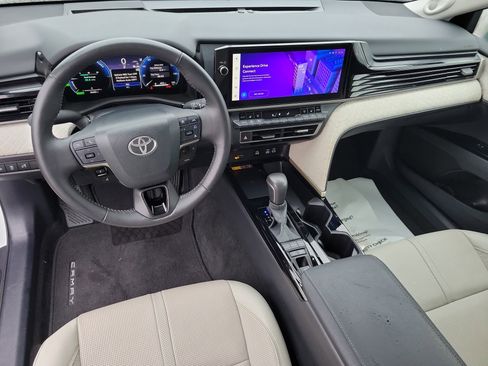 Certified 2025 Toyota Camry XLE w/ Premium Package image 19