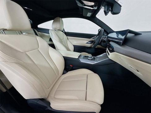 Used 2026 BMW 430i Coupe w/ M Sport Package RWD image 16