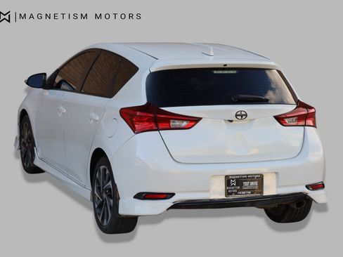 Used 2016 Scion iM FWD image 9