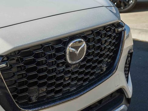 New 2025 MAZDA CX-70 Plug-In Hybrid w/ Premium Pkg image 9