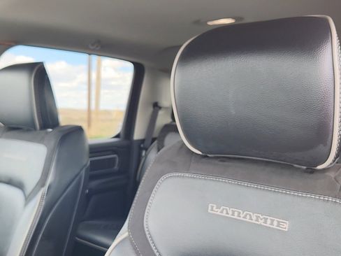 Used 2022 RAM 1500 Laramie AWD/4WD image 9