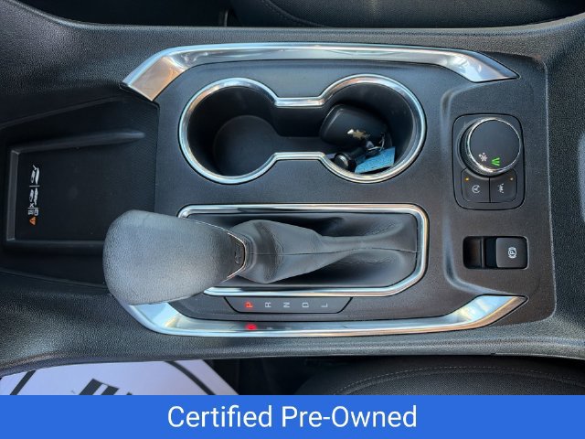 Certified 2023 Chevrolet Traverse LT FWD image 21
