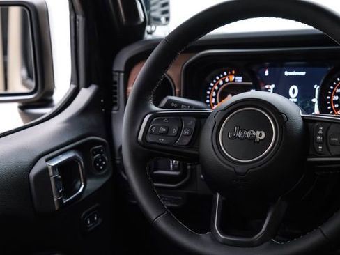 Used 2025 Jeep Gladiator Rubicon w/ Safety Group image 65