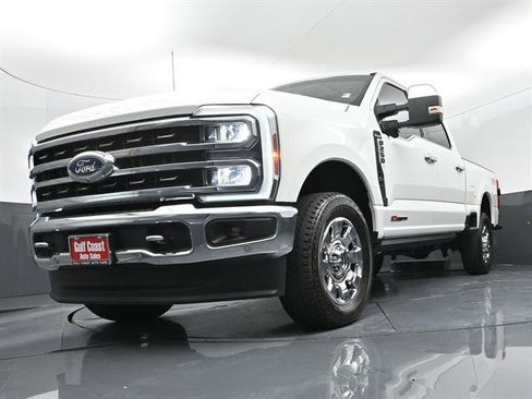 Certified 2024 Ford F250 King Ranch w/ Chrome Package AWD/4WD image 39